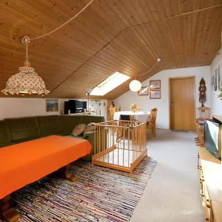 公寓 Cosy In Allg U With Garden *