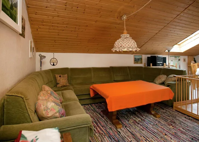 Cosy In Allg U With Garden 아파트